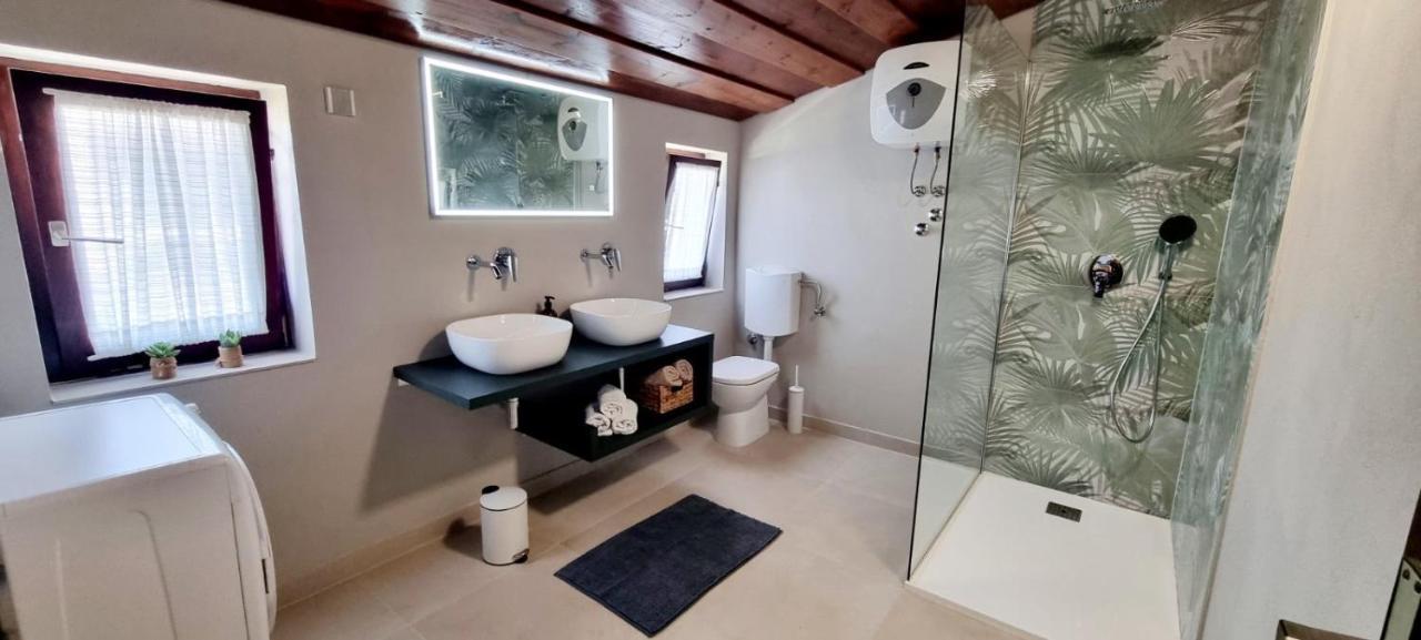 רוביני Apartment Nana מראה חיצוני תמונה